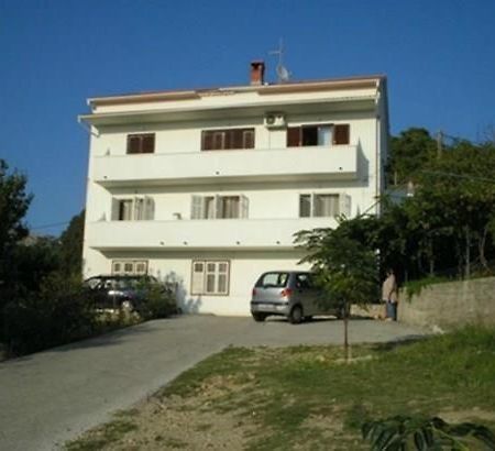 Apartments Piculjan 2829 拉布 外观 照片
